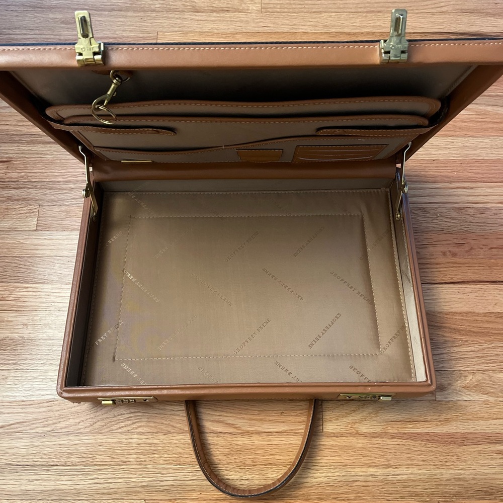 Geoffrey Beene Black leather Briefcase with Brown Handles - Picture 7 of 10